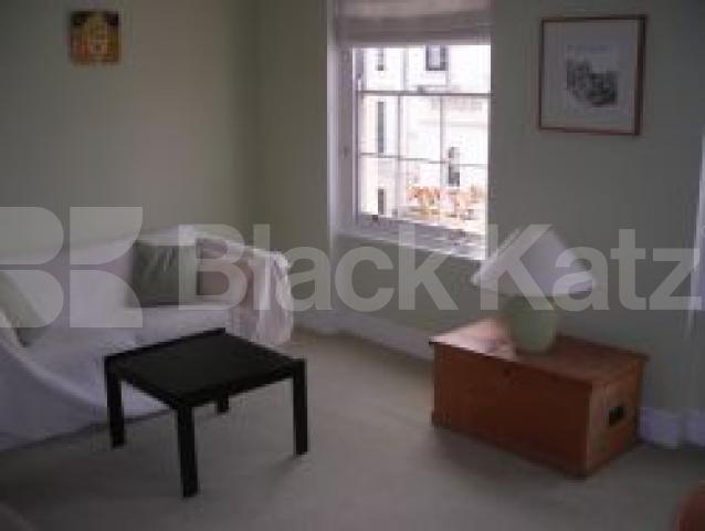 			NEW INSTRUCTION BY CANAL!, 2 Bedroom, 1 bath, 1 reception Flat			 Bristol Gardens, Little Venice